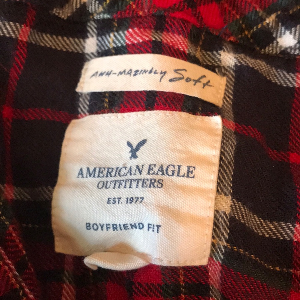AMERICAN EAGLE red flannel
